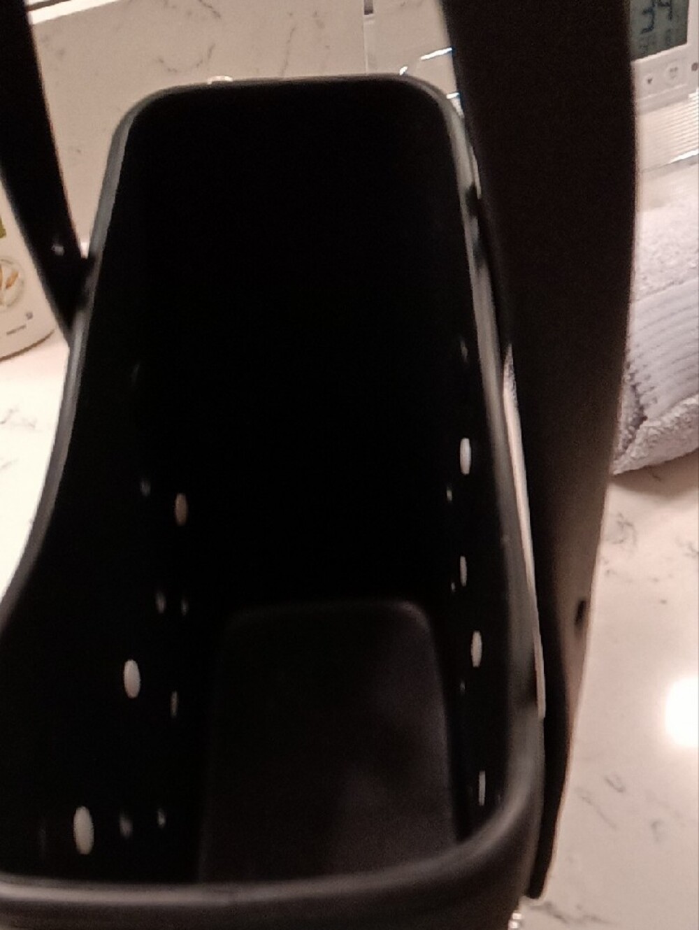 NEW CROCS Black Tote with Silver Charm Accents - NWOT - Picture 4 of 4